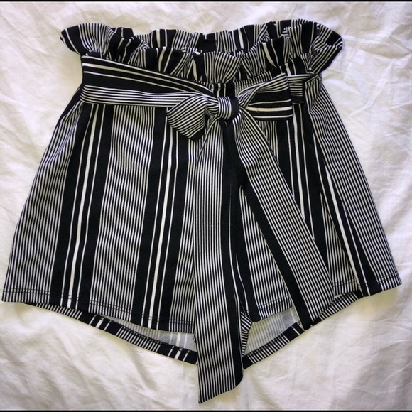 Windsor Pants - Black/White Striped Paperbag Shorts